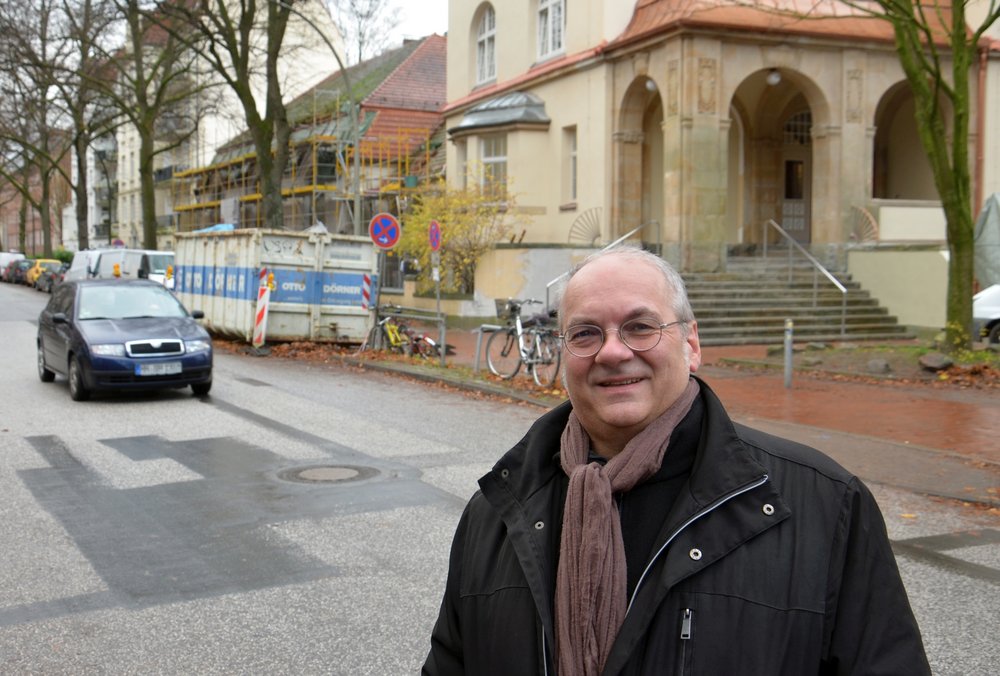 Michael Schilf an der Semperstraße Michael Schilf an der Semperstraße