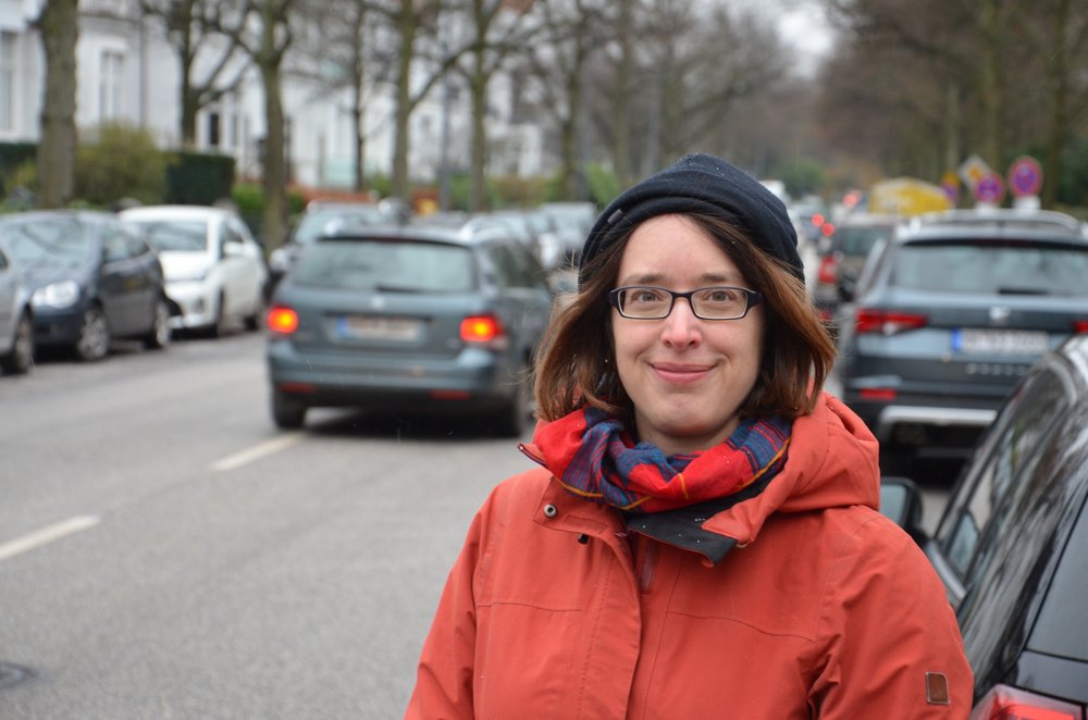 Dr. Jasmin Steinwender in der Geffckenstraße Dr. Jasmin Steinwender in der Geffckenstraße